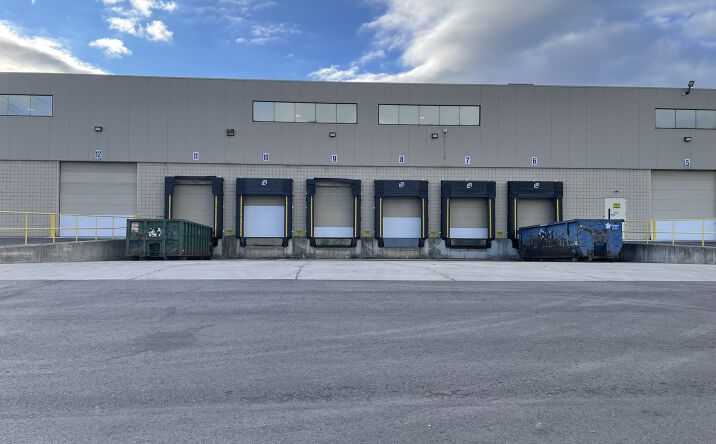 Pictures of Industrial property located at 38000 Jay Kay Dr, Romulus, MI 48174 for lease - image #1