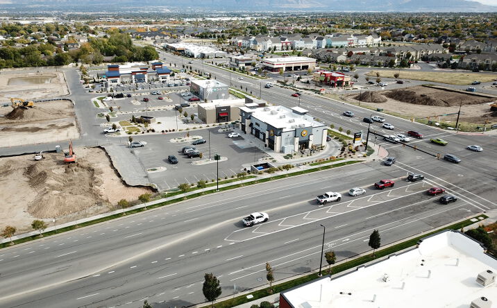 Pictures of Retail property located at 5712 Highlands Loop Rd, West Jordan, UT 84081 for lease - image #1