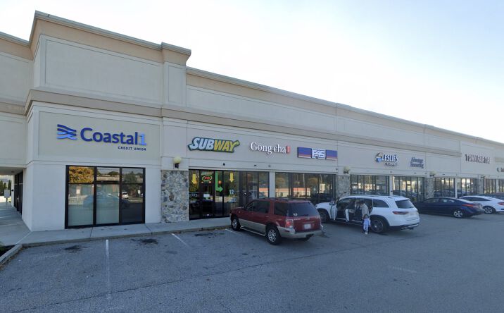 Pictures of Retail property located at 40 Sockanosset Cross Rd, Cranston, RI 02920 for lease - image #1