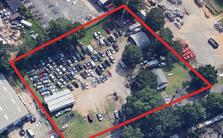 Pictures of Industrial property located at 4024 Pine Grove Cir, Charlotte, NC 28206 for lease - image #1