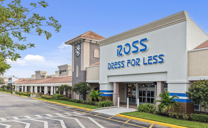 Pictures of Retail property located at 8951 Bonita Beach Rd SE, Bonita Springs, FL 34135 for lease - image #1