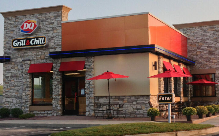 Pictures of Retail property located at 2909 E 10th St, Jeffersonville, IN 47130 for lease - image #1