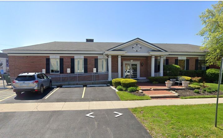 Pictures of Office property located at 7040 Ridgeway, Lincolnwood, IL 60712 for lease - image #1