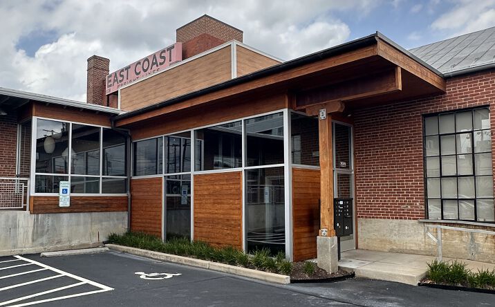 Pictures of Office property located at 3005 W Marshall St, Richmond, VA 23230 for lease - image #1