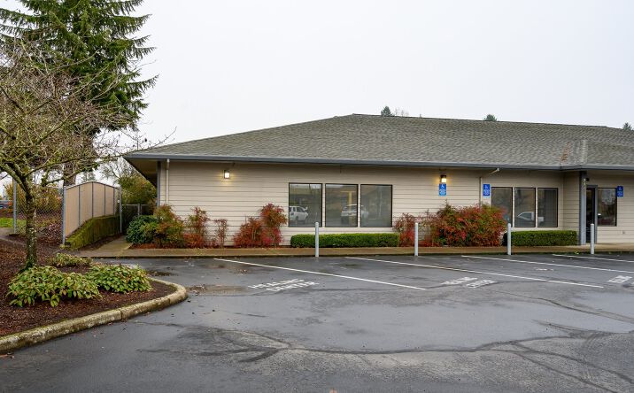 Pictures of Office property located at 2270 NE McDaniel Ln, McMinnville, OR 97128 for lease - image #1