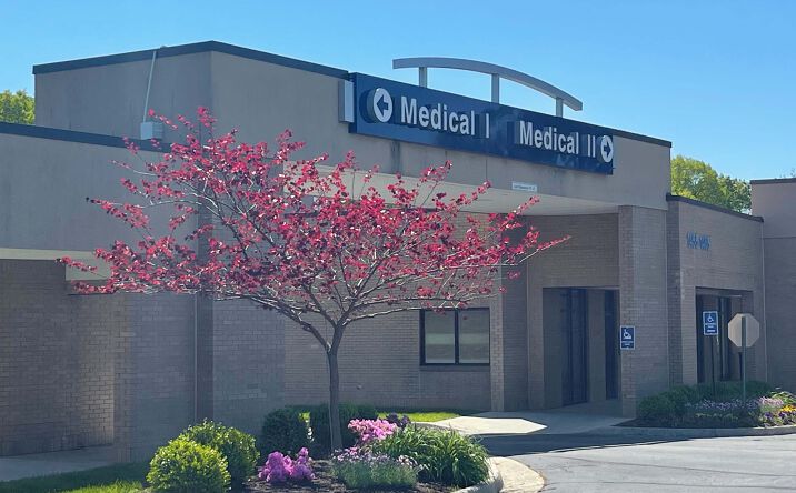 Pictures of Office property located at 1403-1475 Johnston Willis Drive, Bon Air, VA 23235 for lease - image #1