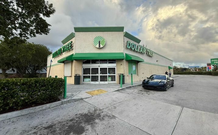 Pictures of Retail property located at 1255 NW 103rd St, Miami, FL 33147 for lease - image #1