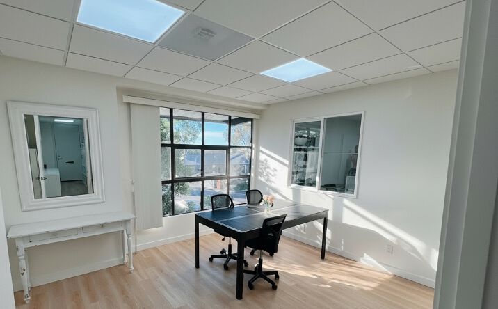 Pictures of Office property located at 21707 Hawthorne Blvd, Torrance, CA 90503 for lease - image #1