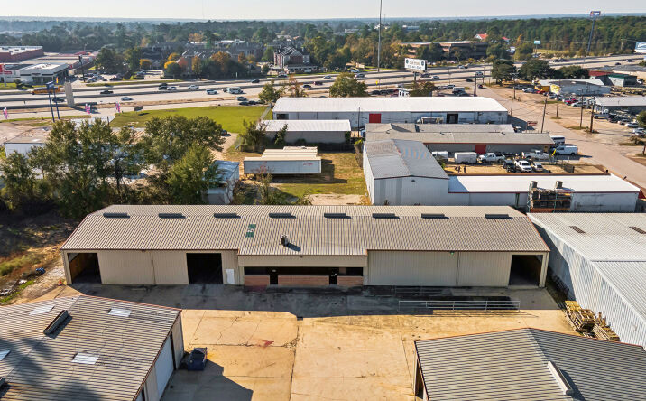 Pictures of Office, Industrial property located at 1508 S Frazier St, Conroe, TX 77301 for lease - image #1