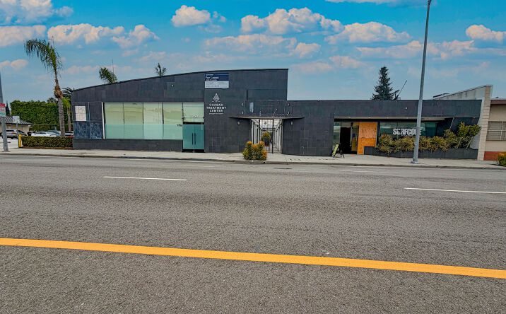 Pictures of Retail, Office property located at 1750 S La Cienega Blvd, Los Angeles, CA 90035 for lease - image #1