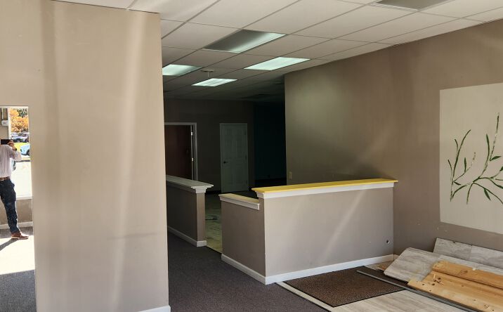 Pictures of Retail, Office property located at 27070 Detroit Rd, Westlake, OH 44145 for lease - image #1
