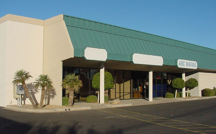 Pictures of Retail, Office, Industrial property located at 5056 S. 40th Street, Phoenix-Sky Harbor, AZ 85040 for lease - image #1