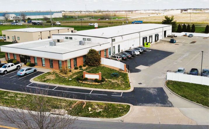 Pictures of Industrial property located at 1325 SW Market St, Lee's Summit, MO 64081 for lease - image #1