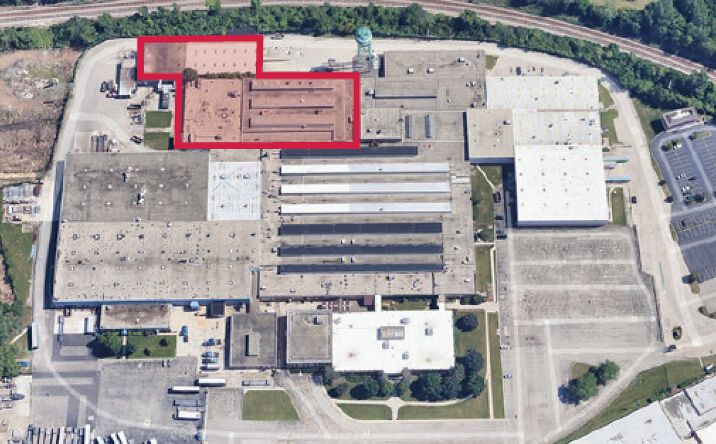 Pictures of Office property located at 900 N State St, Elgin, IL 60123 for lease - image #1