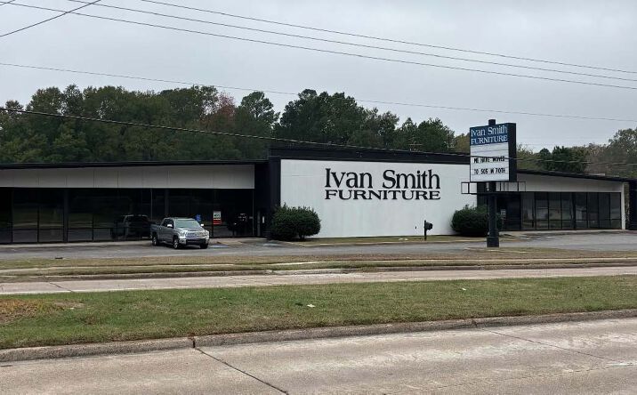 Pictures of Retail, Industrial property located at 8130 Jewella Ave, Shreveport, LA 71108 for lease - image #1