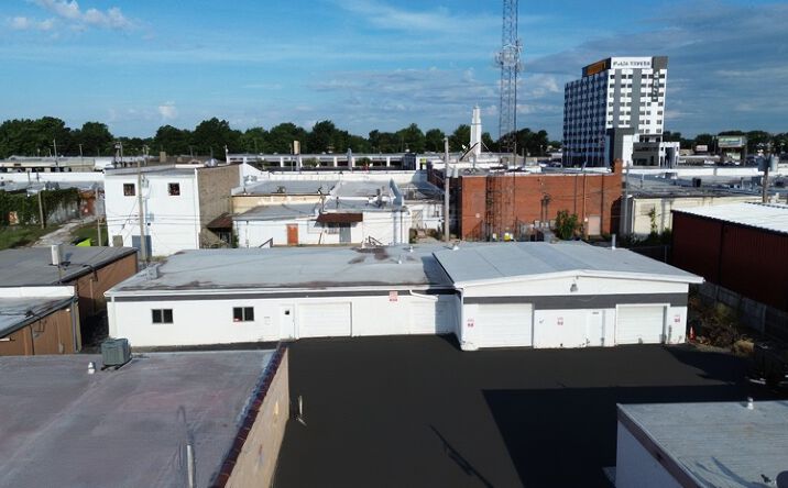 Pictures of Industrial property located at 1859 S Stewart Ave, Springfield, MO 65804 for lease - image #1