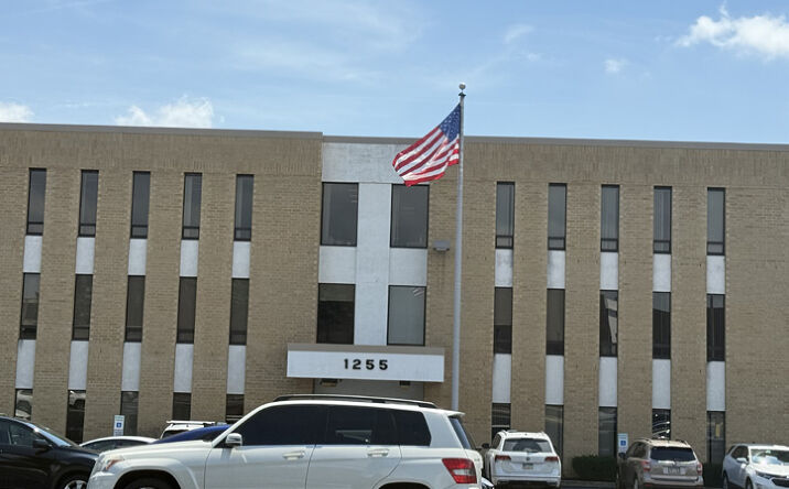 Pictures of Office property located at 1255 S Cedar Crest Blvd, Allentown, PA 18103 for lease - image \#1
