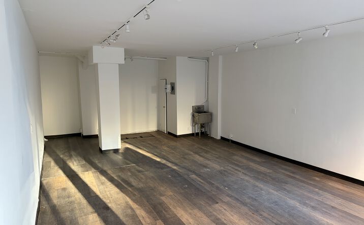 Pictures of Retail property located at 332 E 13th St, New York, NY 10003 for lease - image #1