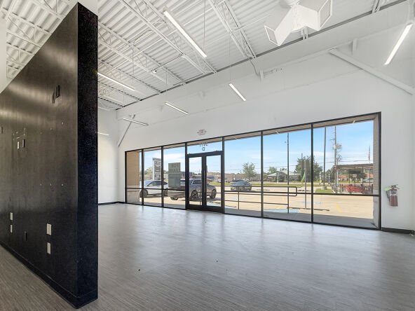 Pictures of Retail property located at 5417 FM 1488, The Woodlands, TX 77354 for lease - image #1