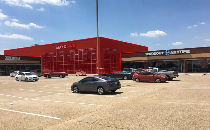 Pictures of Retail property located at 111 S Cedar Ridge Dr, Duncanville, TX 75116 for lease - image #1