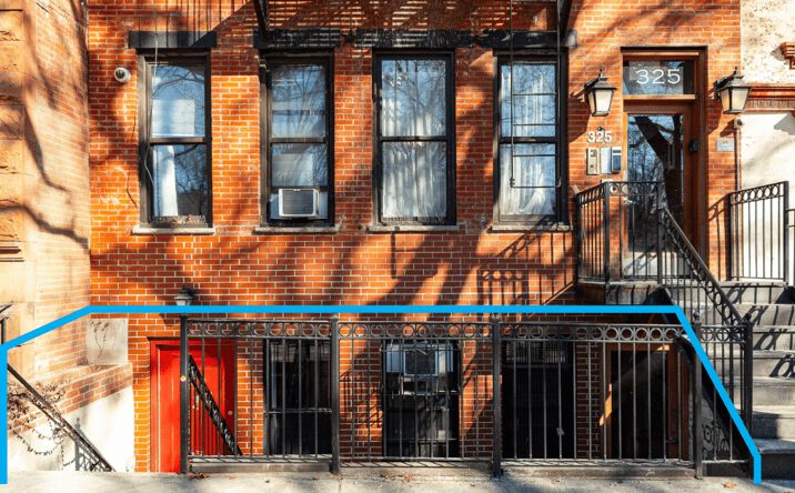 Pictures of Retail property located at 325 E 10th St, New York, NY 10009 for lease - image #1