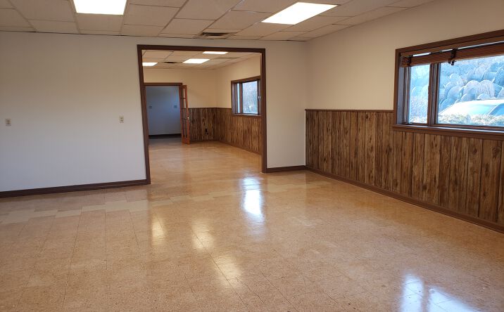 Pictures of Office property located at 35 Transport Ln, Pine Island, NY 10969 for lease - image #1