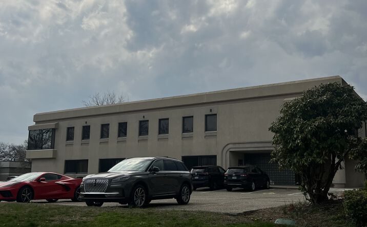 Pictures of Office property located at 30 Controls Dr, Shelton, CT 06484 for lease - image #1