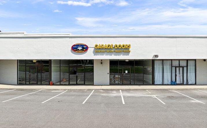 Pictures of Industrial property located at 6889 Peachtree Industrial Blvd, Norcross, GA 30092 for lease - image #1
