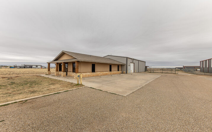 Pictures of Industrial property located at 5914 County Road 6300, Lubbock, TX 79416 for lease - image #1