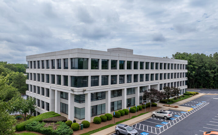 Pictures of Office property located at 1745 Phoenix Blvd, College Park, GA 30349 for lease - image #1