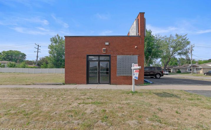 Pictures of Retail property located at 22302 Van Born Road, Dearborn Heights, MI 48125 for lease - image #1