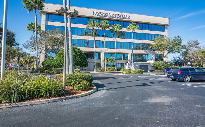 Pictures of Land property located at 930 S Harbor City Boulevard 302, Melbourne, FL 32901 for lease - image #1