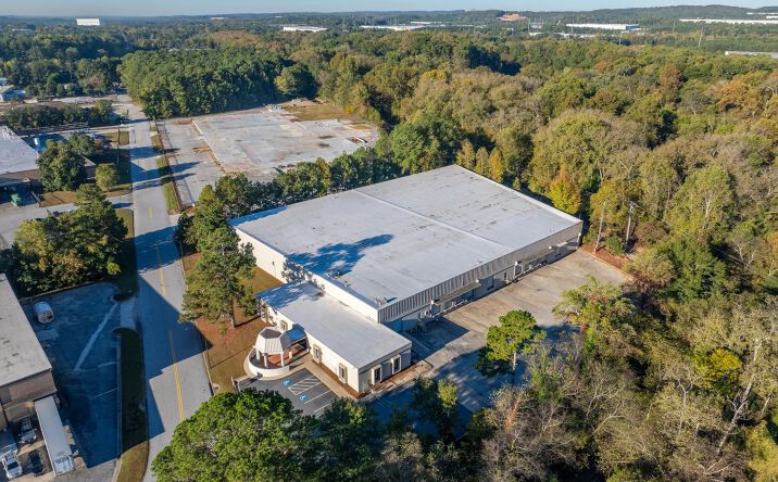 Pictures of Industrial property located at 5675 Bucknell Dr SW, Atlanta, GA 30336 for lease - image #1