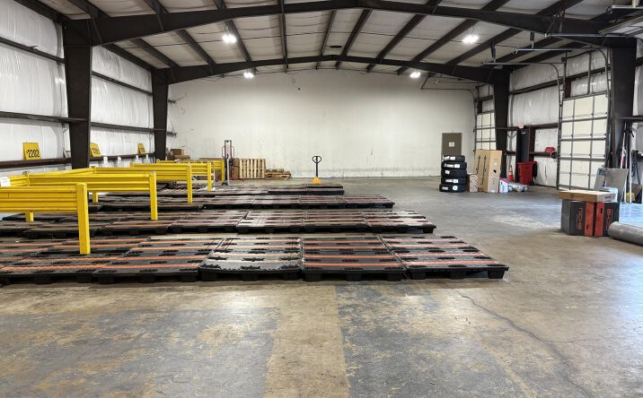 Pictures of Industrial property located at 3440 Buffalo Avenue # B, North Charleston, SC 29418 for lease - image #1