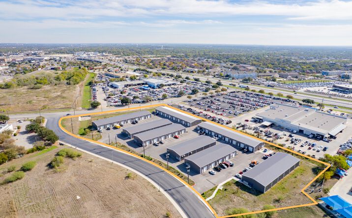 Pictures of Industrial property located at 2203 Cascade Pkwy, San Antonio, TX 78224 for lease - image #1