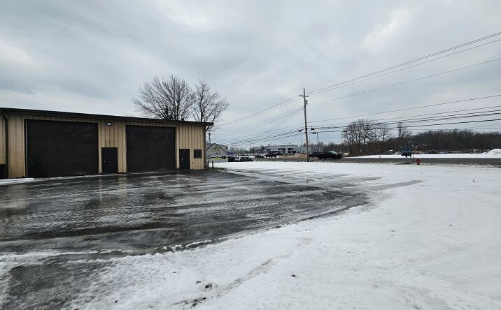 Pictures of Industrial property located at 6841 S Transit Rd, Lockport, NY 14094 for lease - image #1