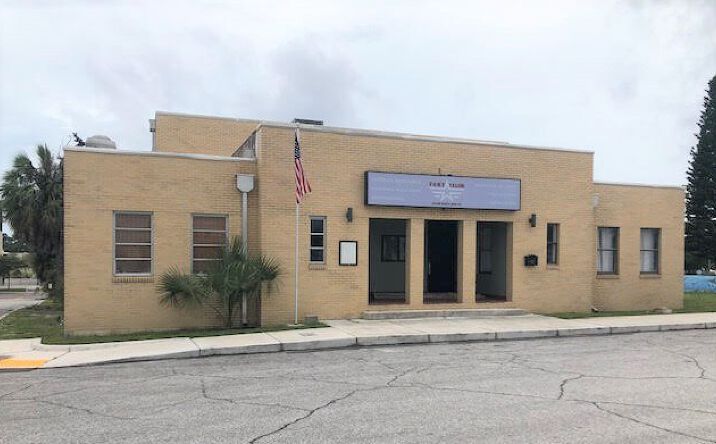 Pictures of Retail, Office, Restaurant property located at 601 Hope St, Tarpon Springs, FL 34689 for lease - image #1
