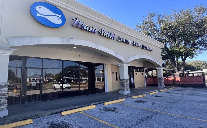 Pictures of Retail, Restaurant property located at 977 E NASA Pkwy, Houston, TX 77058 for lease - image #1
