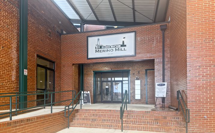 Pictures of Office property located at 500 S Main St, Mooresville, NC 28115 for lease - image #1
