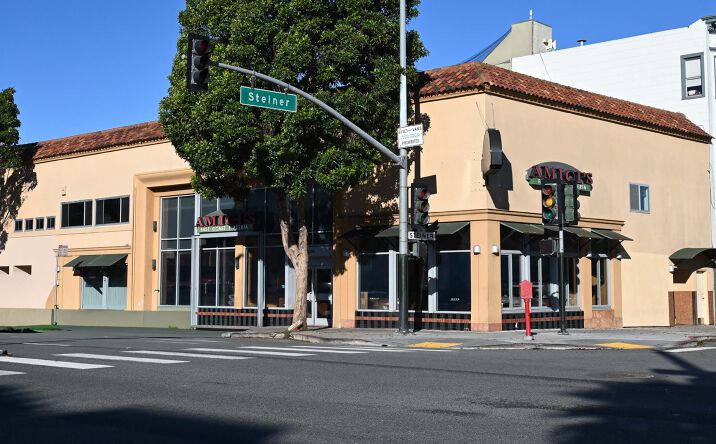 Pictures of Retail, Restaurant property located at 2200 Lombard St, San Francisco, CA 94123 for lease - image #1