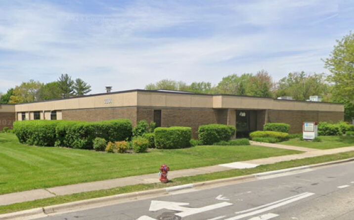 Pictures of Office property located at 2201 Glenwood Ave, Joliet, IL 60435 for lease - image #1