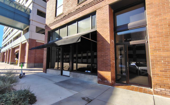 Pictures of Retail, Office property located at 317 S 12th St, Lincoln, NE 68508 for lease - image #1