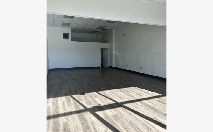 Pictures of Retail, Office property located at 4141 Sugarloaf Pkwy, Lawrenceville, GA 30044 for lease - image #1