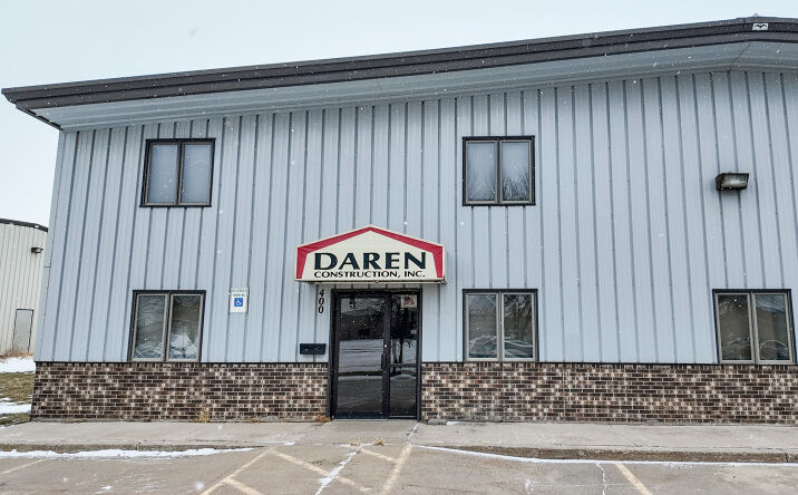 Pictures of Office, Industrial property located at 400 E 40th St, Sioux Falls, SD 57104 for lease - image #1