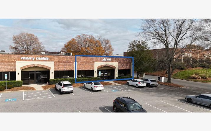 Pictures of Industrial property located at 2300 Sardis Rd N, Charlotte, NC 28227 for lease - image #1
