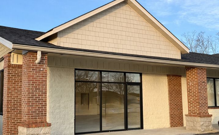 Pictures of Retail, Office property located at 149 W Jackson St, Cookeville, TN 38501 for lease - image #1