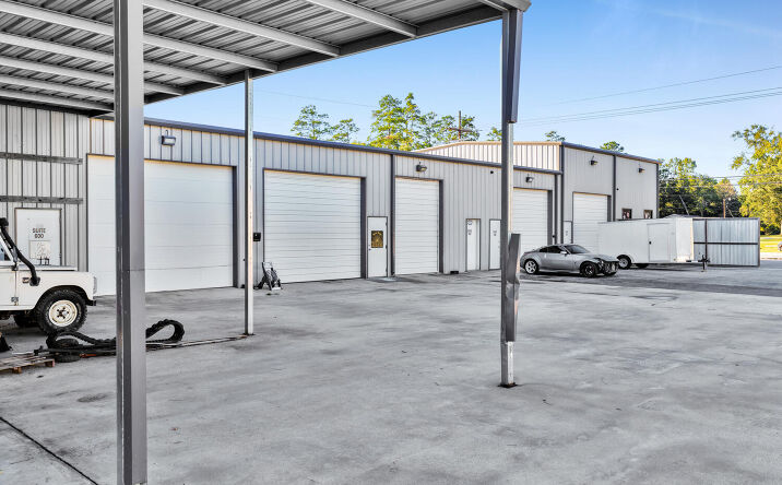 Pictures of Special Purpose, Office, Industrial property located at 55 W Chance Cutoff, Lumberton, TX 77657 for lease - image #1