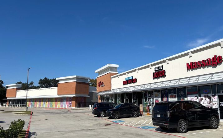 Pictures of Retail property located at 6224-6228 Spring Cypress Rd, Spring, TX 77379 for lease - image #1