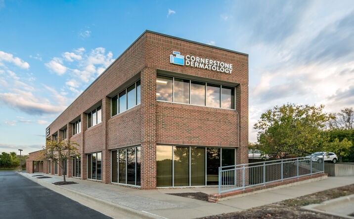 Pictures of Office property located at 255 NW Blue Pkwy, Lee's Summit, MO 64063 for lease - image #1