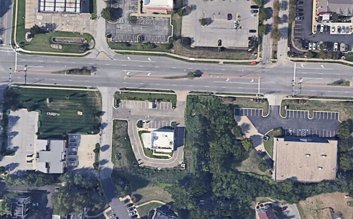 Pictures of Retail, Restaurant property located at 17701 E. 39th St, Independence, MO 64133 for lease - image #1